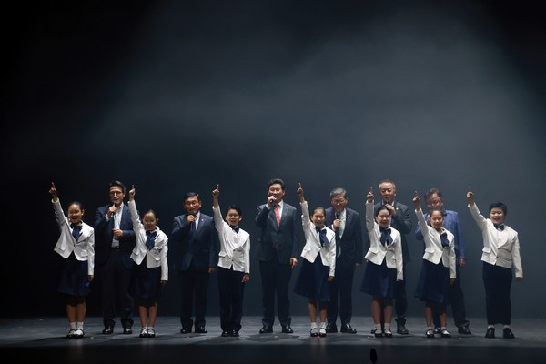 지난 28일 용인포은아트홀에서 '제42회 대한민국연극제 용인'의 개막행사가 열렸다. (사진=용인시)